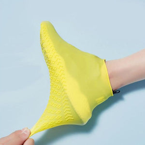 Reusable Silicone Shoe Cover (Random Colour)